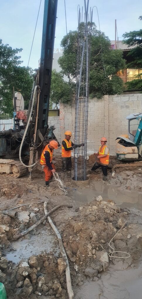 Thi công khách sạn 17