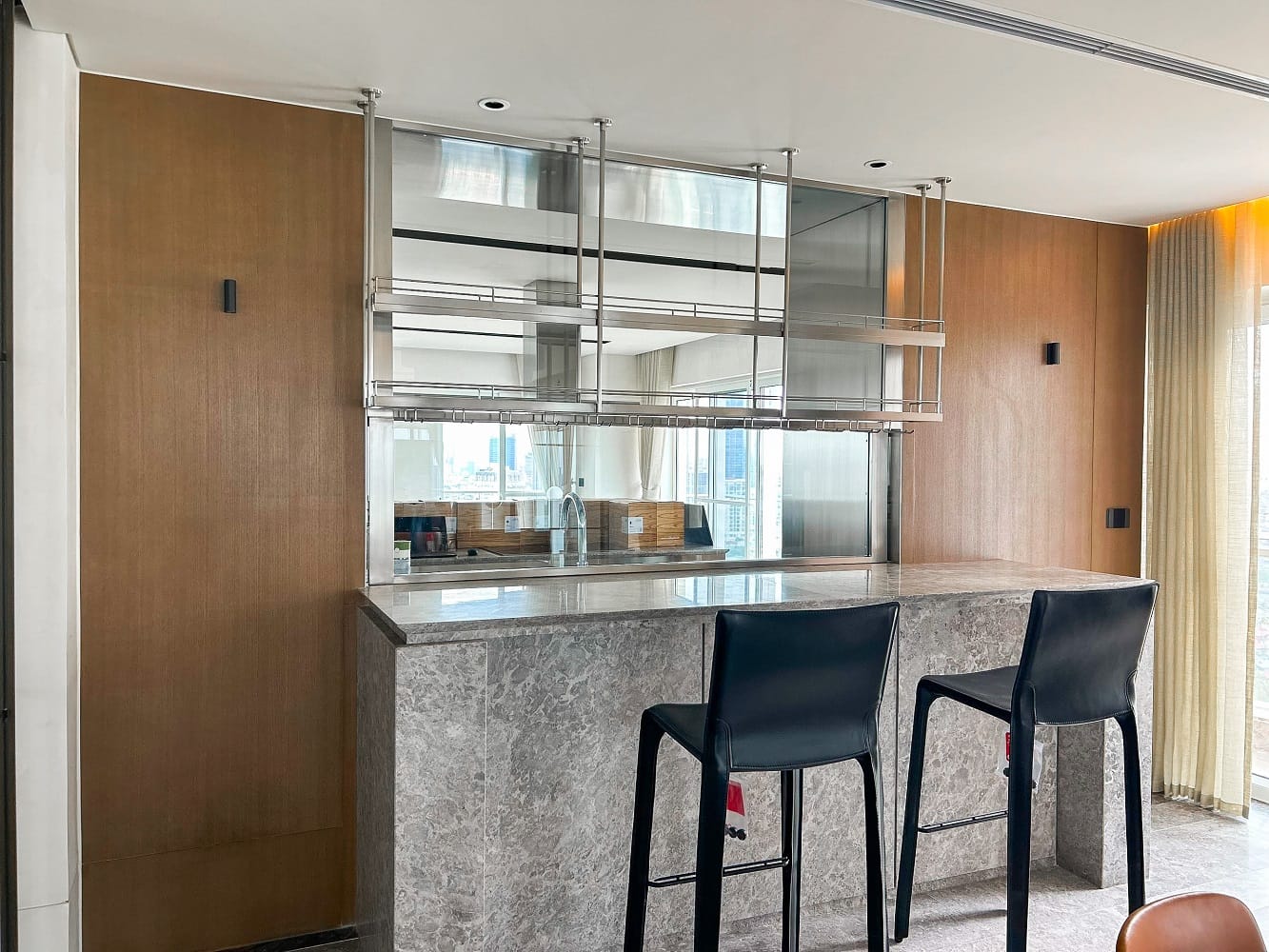 Siêu Căn Hộ Cao Cấp GOLDEN WESTLAKE PENTHOUSE 18 Siêu Căn Hộ Cao Cấp GOLDEN WESTLAKE PENTHOUSE 17